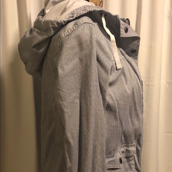 Hooded Jacket by SO - Picture 2 of 3